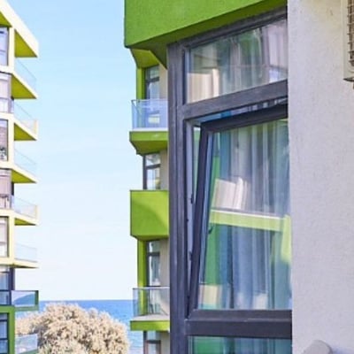 Rental of comfortable 2-room apartments, 56 m², Alezzi Beach Resort, Mamaia, Constanța, Romania